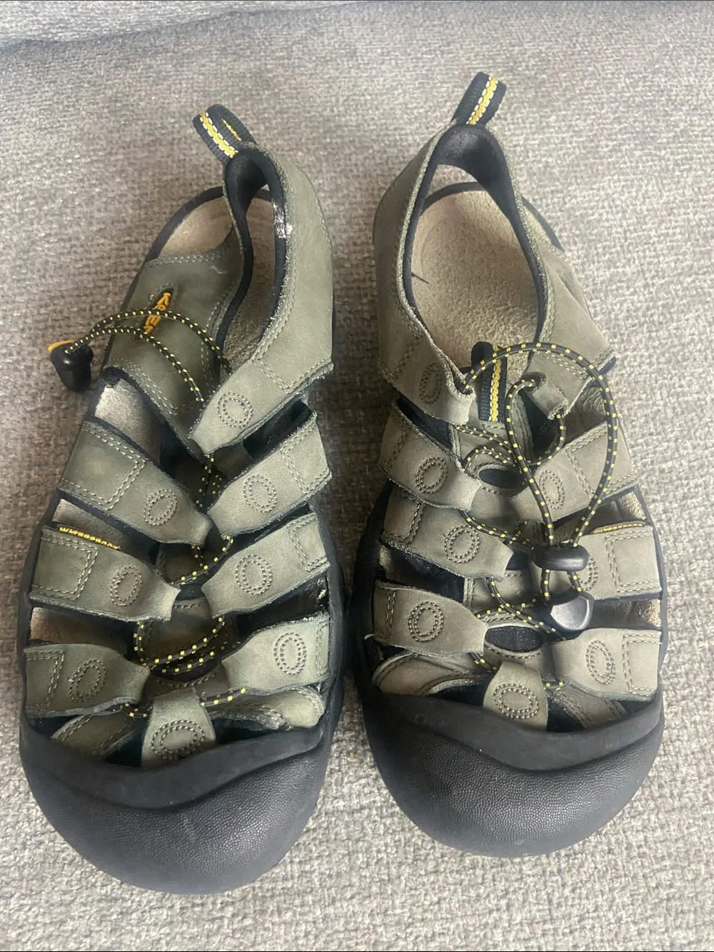 Keen Men’s Closed-Toe Sandals in Olive Green with Black Toe